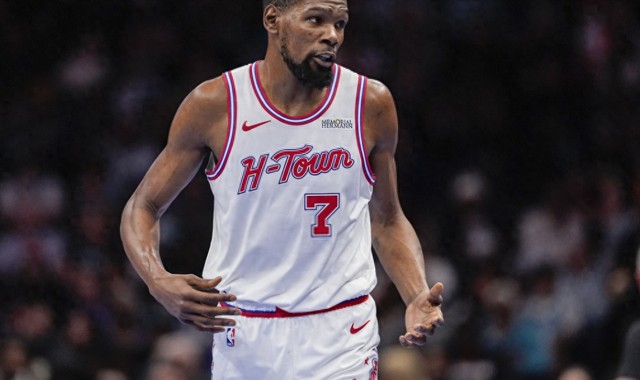 体育彩票-都是32000分，杜兰特37岁做到，乔丹40岁，科比36岁，詹姆斯呢？|凯文·杜兰特|NBA|贾巴尔|科比·布莱恩特|科比-布莱恩特_新浪体育_新浪新闻