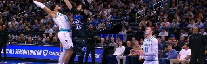 彩票合买-😤会挽雕弓如满月！小桥垫步起飞抡圆了战斧隔扣比塔泽！